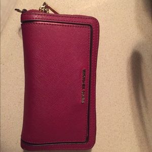 Micheal kors wallet and purse. Nine West purse